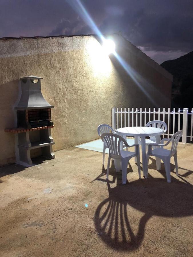Vivienda Rural Embalse San Clemente Guest House Huéscar Екстериор снимка